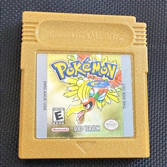 Vintage Nintendo Pokémon Gold Version GameBoy Color 2000 Authentic - Picture 1 of 4